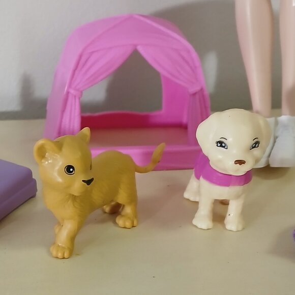 Red haired Barbie with pets - Picture 6 of 8